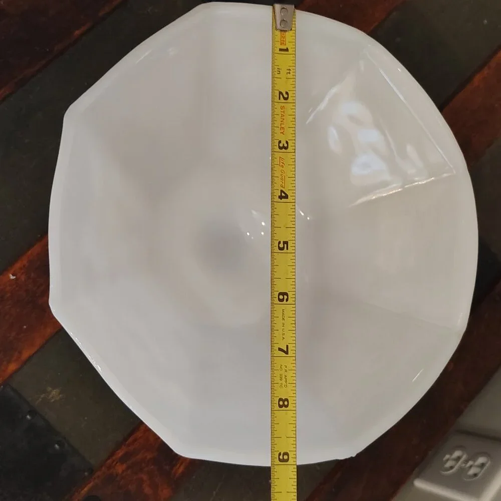Vintage Milkglass Fruit Bowl - Picture 2 of 5
